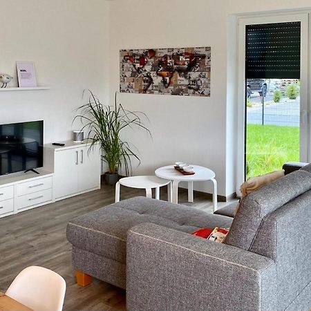 Ferienhaus Moin. Am Harkebruegger See Mit Sauna Barssel  Luaran gambar